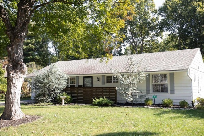 property at 7805 Rosewood Ln