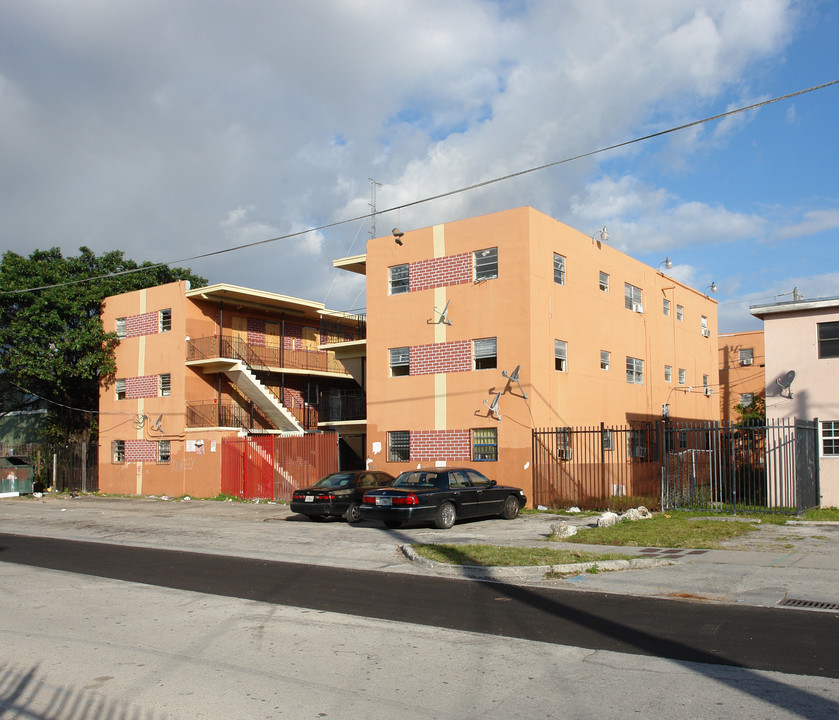 Liberty City - 61st St in Miami, FL - Building Photo