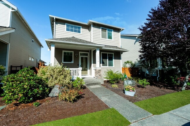 18230 97th Ave Ct E