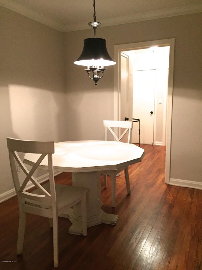 2562 Dellwood Ave-Unit -3 in Jacksonville, FL - Building Photo - Building Photo
