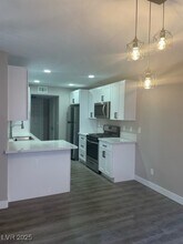502 Escoto Pl in Henderson, NV - Building Photo - Building Photo