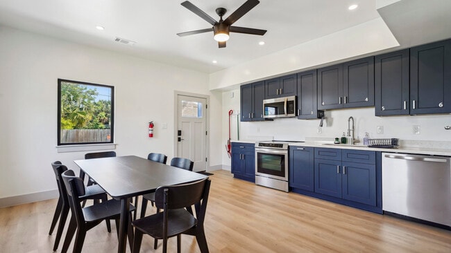 1710 N Robertson St in New Orleans, LA - Building Photo - Building Photo
