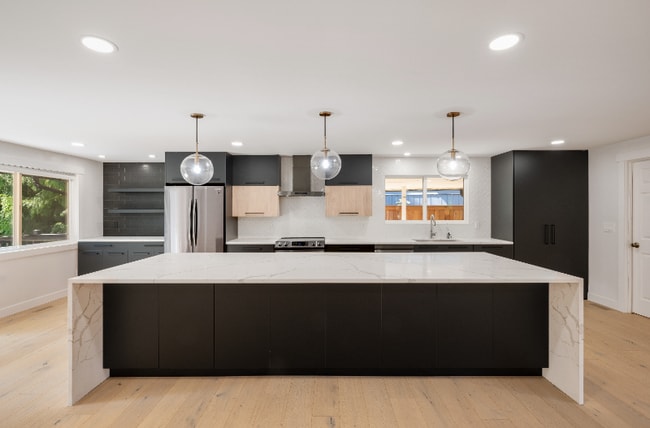 property at 11171 SE 59th St