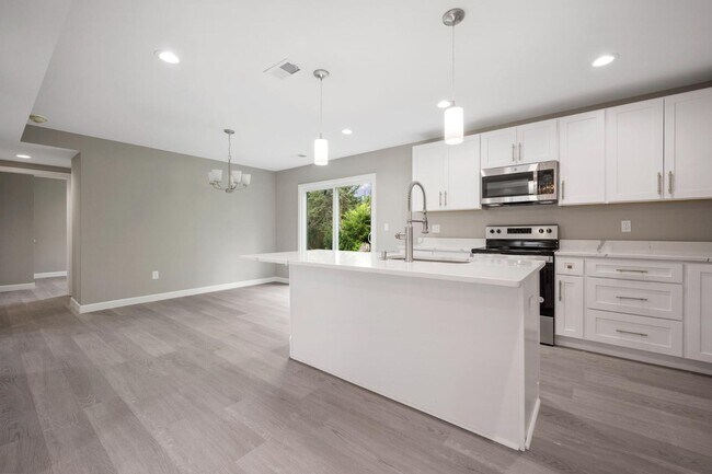 2253 Papermill Rd in Winchester, VA - Building Photo - Building Photo