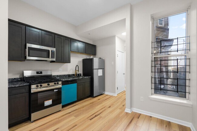 2021 E Baltimore St in Baltimore, MD - Building Photo - Building Photo