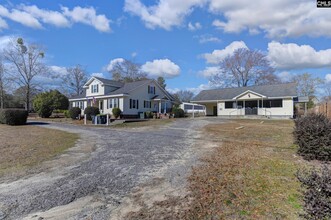 5076 Sunset Blvd in Lexington, SC - Building Photo - Building Photo