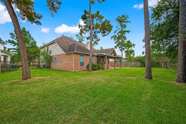 property at 15 Hadlock Pl