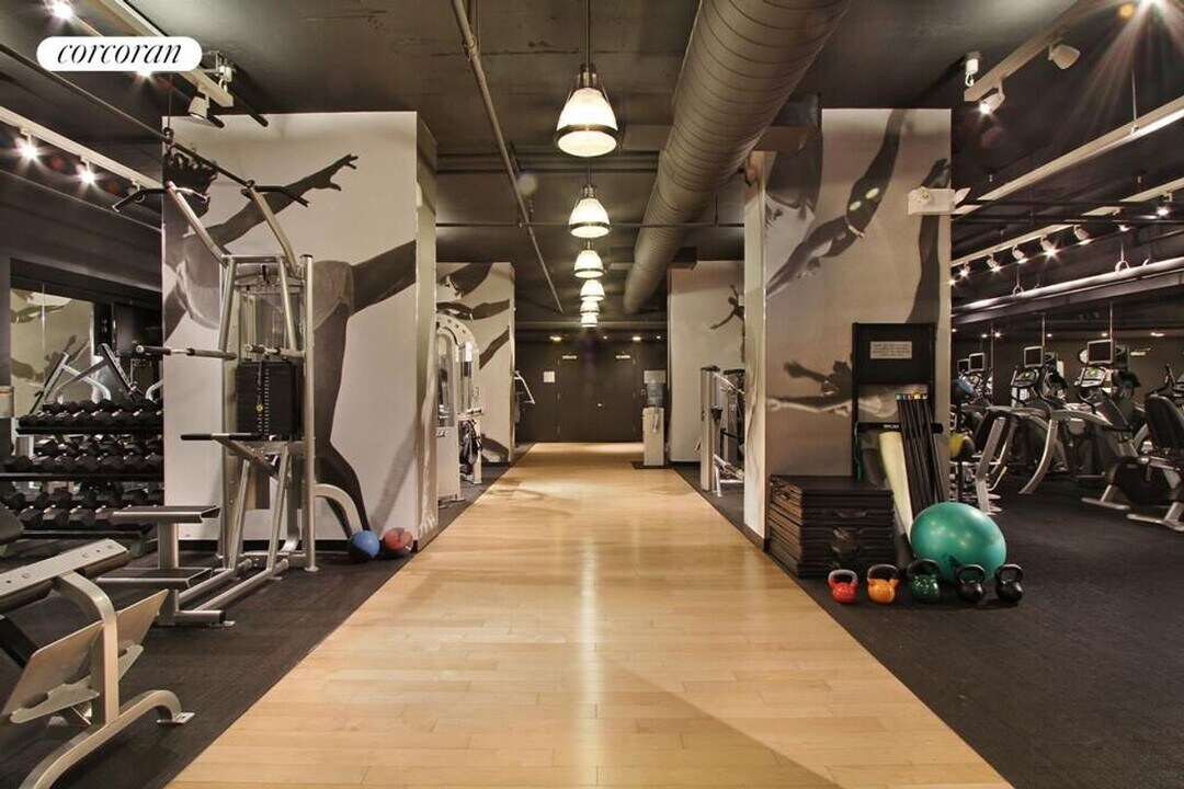 340 E 23rd St in New York, NY - Building Photo