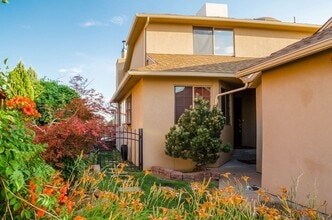 2203 Heights Dr in Farmington, NM - Building Photo - Building Photo