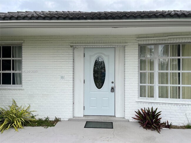 property at 14001 Mustang Trail