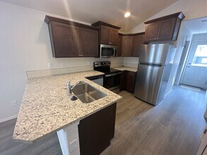 801 NE Lafayette Ave in Bend, OR - Building Photo - Building Photo