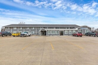 1 Proactive Dr in New Florence, MO - Building Photo - Building Photo