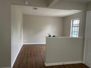 7111 Pinehook Ln in Houston, TX - Building Photo - Building Photo