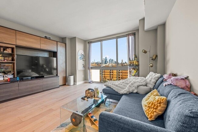 property at 800 Jackson St