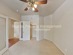 3619 Sweet Olive in San Antonio, TX - Foto de edificio - Building Photo