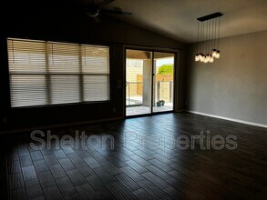 10326 E Corbin Ave in Mesa, AZ - Building Photo - Building Photo