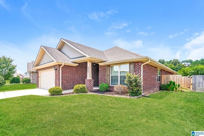 980 Clover Ave in Odenville, AL - Building Photo - Building Photo