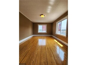 2737 Blaisdell Ave-Unit -9 in Minneapolis, MN - Building Photo - Building Photo