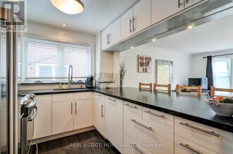 21 Love Crescent in Toronto, ON - Building Photo - Building Photo