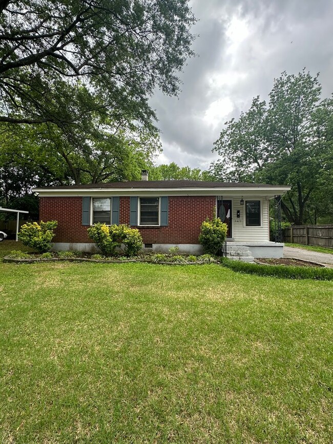 property at 5073 Hampshire Ave