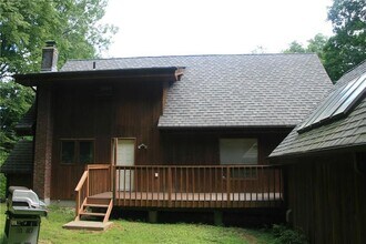 225 Brigham Tavern Rd in Coventry, CT - Building Photo - Building Photo