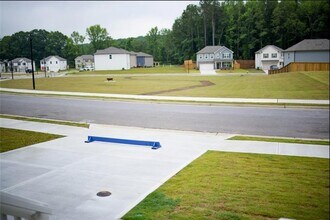 245 Red Dragon Dr in Jefferson, GA - Building Photo - Building Photo