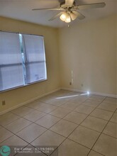 2227 Monroe St in Hollywood, FL - Building Photo - Building Photo