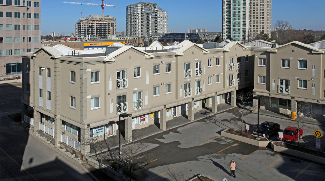 Bauhinia Court in Toronto, ON - Building Photo