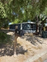 11 Sunset St in San Juan, TX - Building Photo