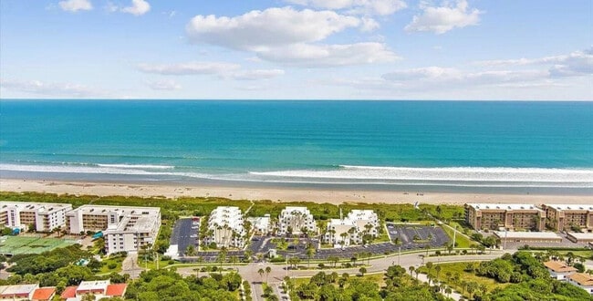 8600 Ridgewood Ave in Cape Canaveral, FL - Building Photo - Building Photo