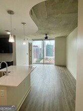 1080 W Peachtree St NW, Unit 1307 in Atlanta, GA - Building Photo - Building Photo