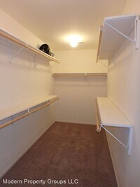 407 Golden Eagle Dr photo'