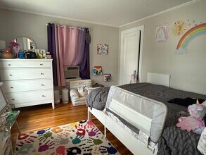 47 Maplewood Ave in Newton, MA - Building Photo - Building Photo
