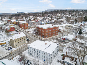 4 Elm St in Lancaster, NH - Building Photo - Building Photo