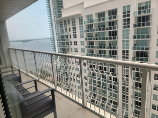 property at 1200 Brickell Bay Dr