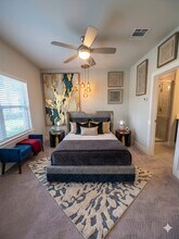 1310 Rancho Mirage Dr in Dallas, TX - Foto de edificio - Building Photo