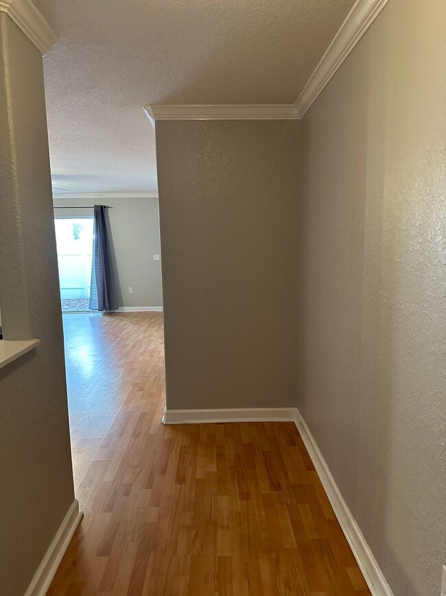 5068 Kingscrest Ln in Oviedo, FL - Building Photo - Building Photo