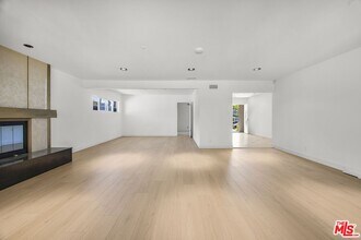 3133 Barbydell Dr in Los Angeles, CA - Building Photo - Building Photo
