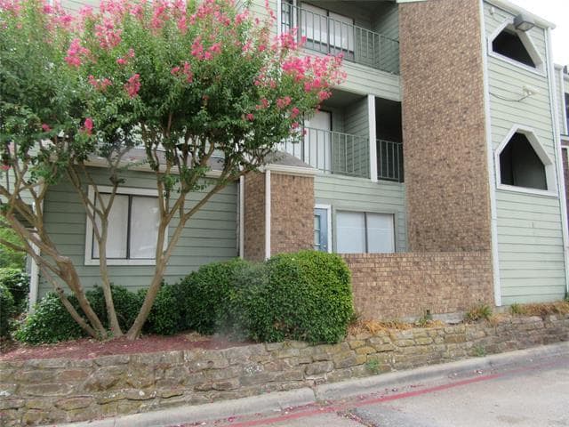 property at 6108 Abrams Rd