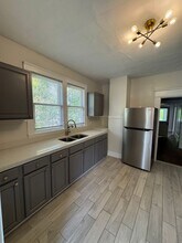 2040 N Laura St in Jacksonville, FL - Foto de edificio - Building Photo