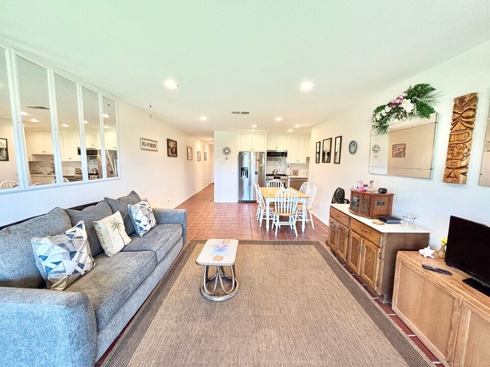 703 Reef Cir in Port Hueneme, CA - Building Photo