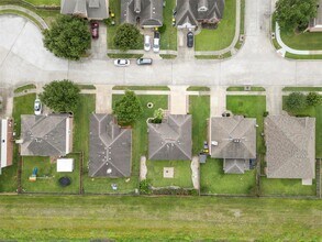 6407 Hillock Ln in Pearland, TX - Building Photo - Building Photo