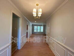 814 Lambrook Dr in Wilmington, NC - Building Photo - Building Photo