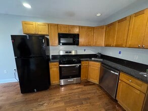 2212 N 16th St, Unit Fl 1 in Philadelphia, PA - Foto de edificio - Building Photo