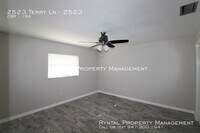 2523 Terry Ln, Unit 2523 photo'