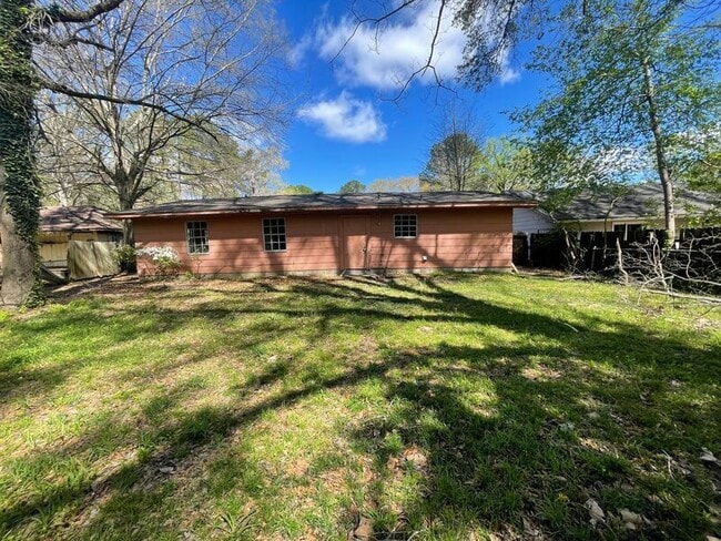 1471 Dorgan St in Jackson, MS - Building Photo - Building Photo