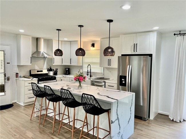2984 Lavista Ct