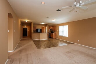 1709 Heron Dr in Aubrey, TX - Building Photo - Building Photo