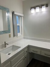 108 Ventura Ave in Oxnard, CA - Building Photo - Building Photo