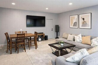 15 El Sendero Ct in Mission, TX - Building Photo - Building Photo